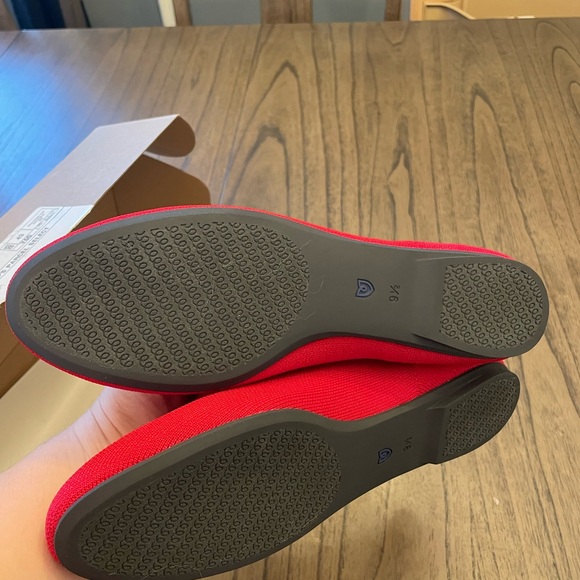 NIB Rothy’s Lounge Loafer in Bombshell Red 9.5 - Picture 4 of 5